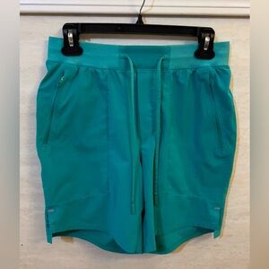 Lululemon License to Train
Linerless Short 7"